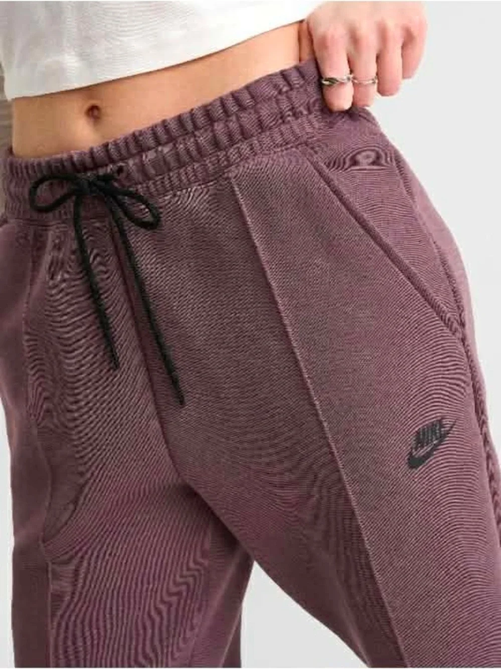 Nike Sportswear Tech Fleece Mid-Rise Jogger Pants : Women's size SMALL
